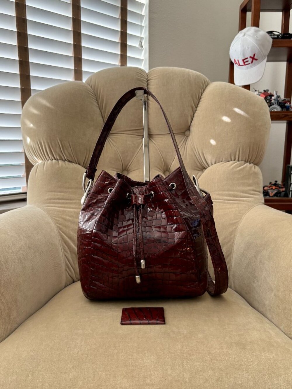 Auth GRANSON Genuine Embossed Leather Drawstring Bucket Bag STUNNING!!!